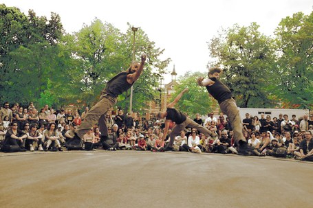 Tango Sumo: Les Achilles