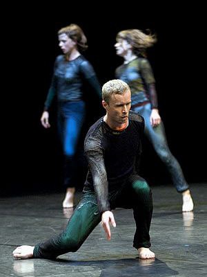 Thomas Hauert: Performancea eta hitzaldia