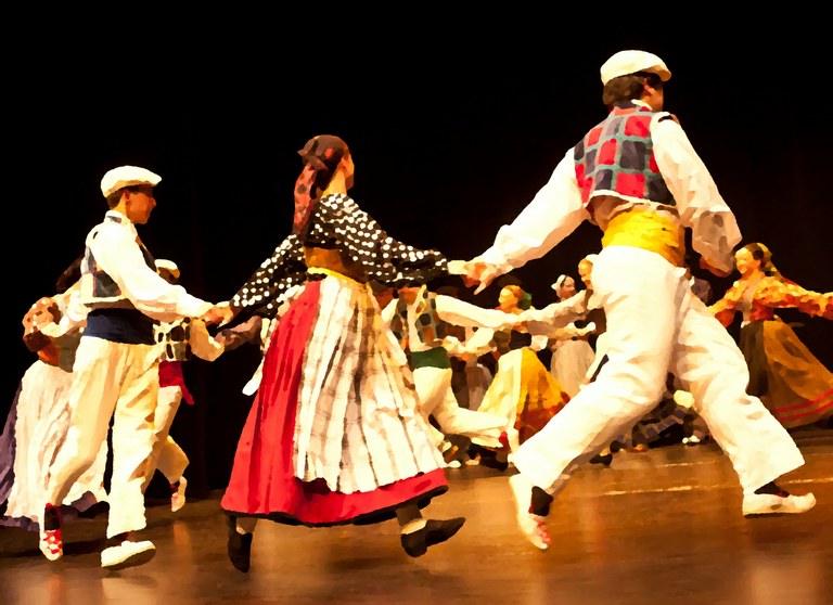 Maritzulik eta Erro Bat-ek eskuratu dituzte Ekimen 2013 sariak