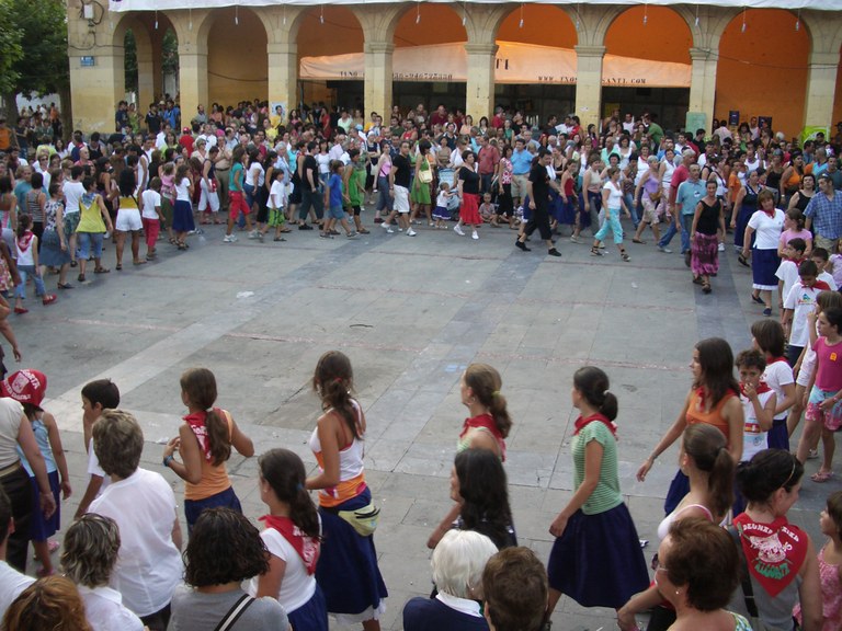 Aiko taldearen Dantzazale eguna Durangon