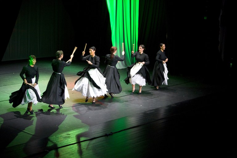 Alurr Dantza Taldearen 'Sua' Villabonan