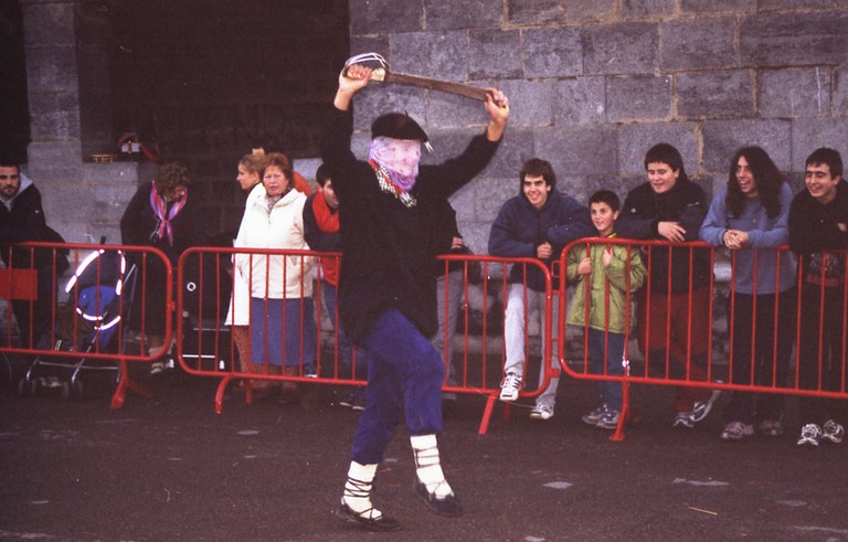 Bukatu dira oilasko jokoak Amasan Bukatu dira oilasko jokoak Amasan