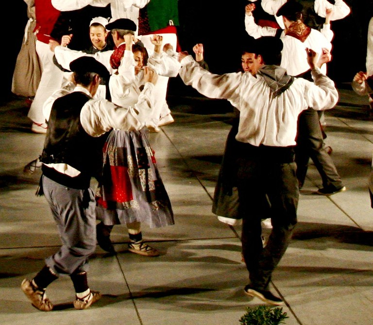 Andra Mari dantza taldearen 55. urteurrena