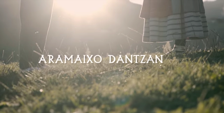 "Aramaixo dantzan", Lagun Artean taldearen historia jasotzen duen dokumentala