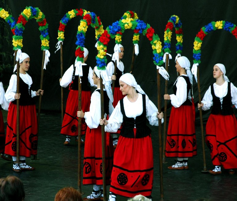 Arkaitz Añorgako dantzariak nagusi Cantonigrós-en