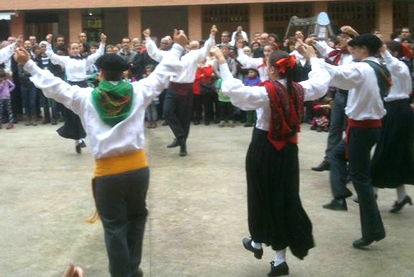 Azpilagañako ezpata-dantza estreinatuko du Oberenak