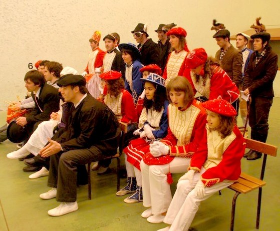 Bertan behera geratu da igande honetako maskarada Larrainen Bertan behera geratu da igande honetako maskarada Larrainen