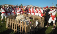 Joxemiel Bidador omendu dute San Lorenzoko danzanteek Joxemiel Bidador omendu dute San Lorenzoko danzanteek
