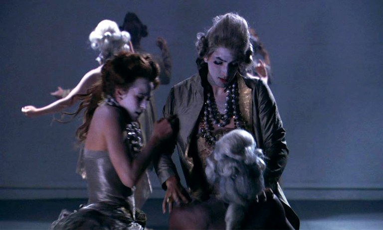 Company XIV, Barrokoko dantza gaurkotu eta erotikoa