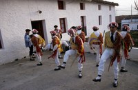Dantza Auñamendi Eusko Entziklopedian - Zerrenda Dantza Auñamendi Eusko Entziklopedian - Zerrenda