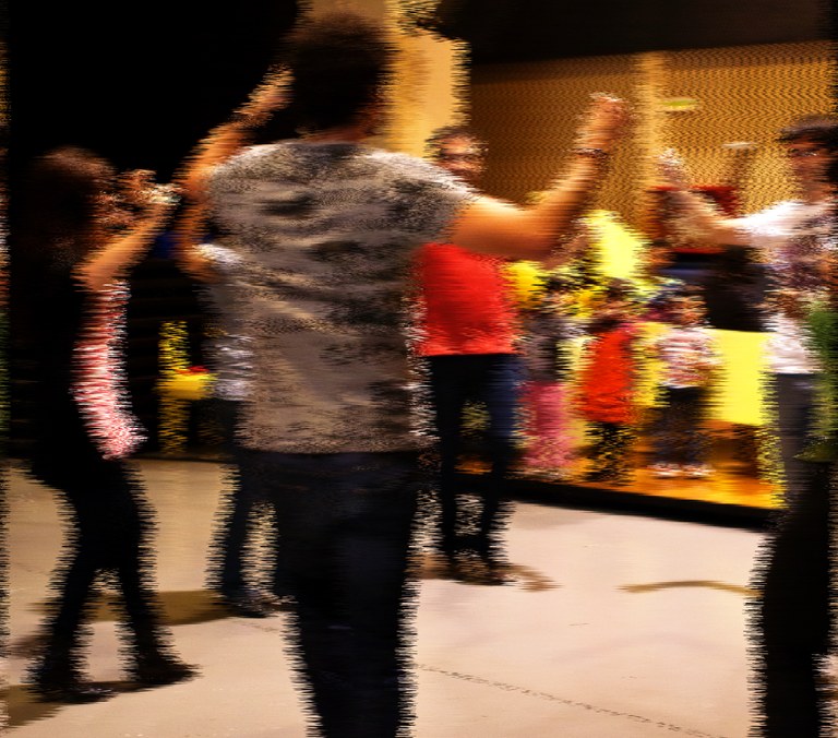 Dantzaren inguruko mahaingurua Euskadi Irratian Dantzaren inguruko mahaingurua Euskadi Irratian