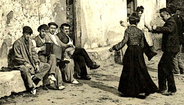 Dantza solteari buruzko jardunaldiak Eusko Ikaskuntzak antolatuta