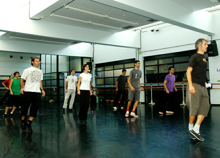 Jauziak, Arabako dantzak eta gorputzaren prestaketa Dantzan Ikasiren eskaintza berrian