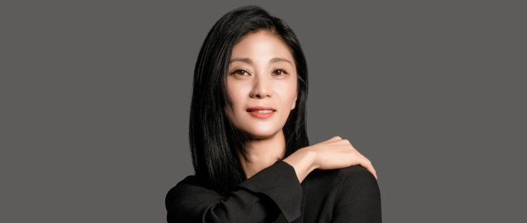 Sue Jin Kang korear dantzariak idatzi du 2022ko Dantzaren Nazioarteko Eguneko mezua Sue Jin Kang korear dantzariak idatzi du 2022ko Dantzaren Nazioarteko Eguneko mezua