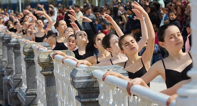 Dantzaren hilabetea hasiko da Gipuzkoan