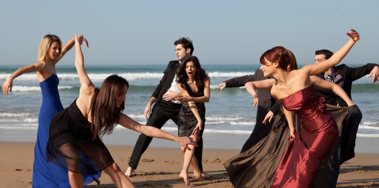 Dantzaz Konpainiak Sarritsasoa aurkeztuko du Lekeition