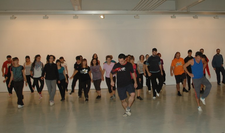 Dantzazale ikastaroa eskainiko da Barakaldon EDBk antolatuta