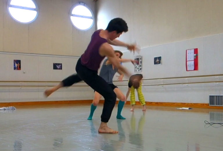 Dantzerti, Euskadiko Dantza eta Arte Dramatiko Goi Mailako Eskola aurkeztu da