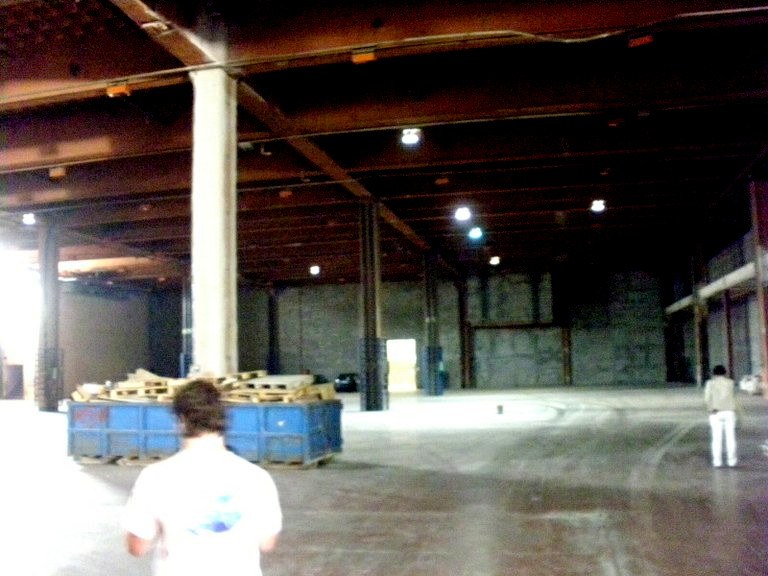 Dantzertiren egoitza EITB dagoen eraikinean ezartzea erabaki dute