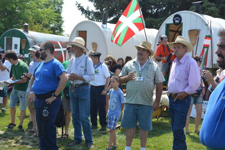 Duguna dantza taldea hautatu dute Boiseko 2020ko Jaialdin izateko