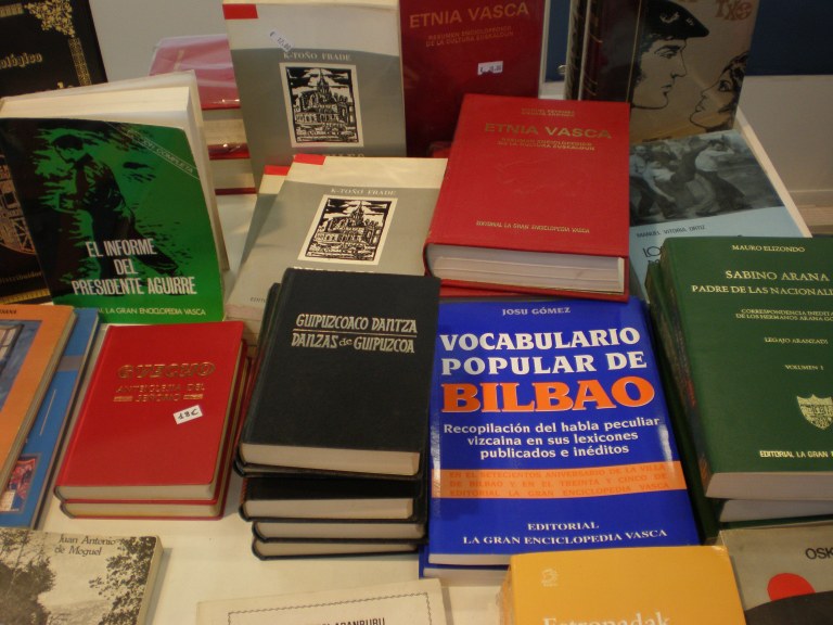 Durangoko azokarako dantzazalearen erosketa zerrenda 