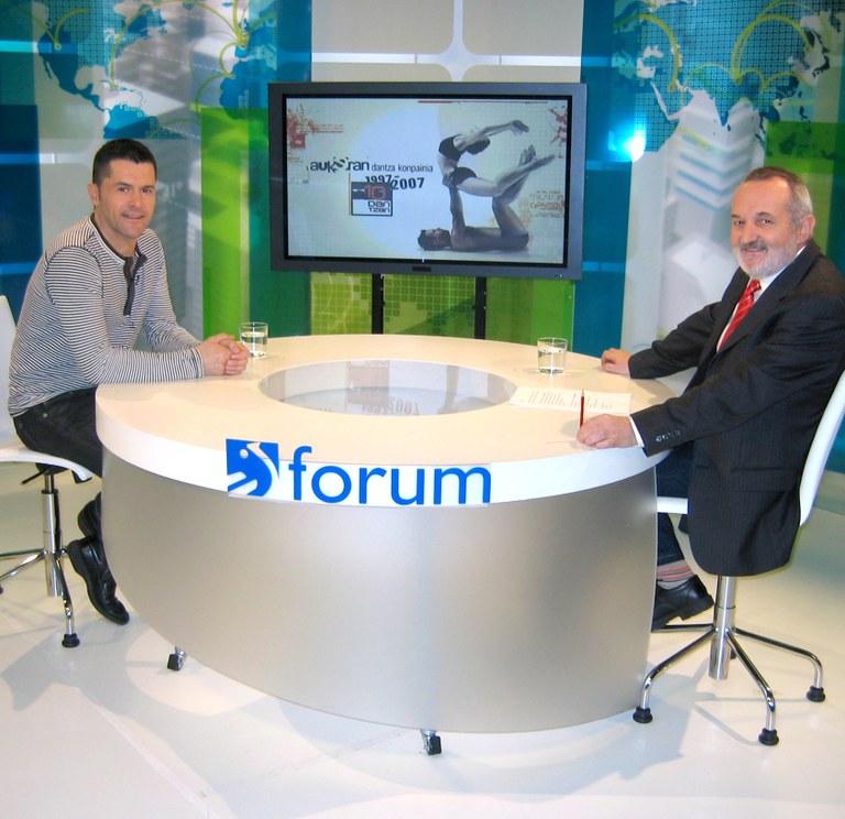 Edu Muruamendiaraz-i elkarrizketa ETB2ko Forum-en