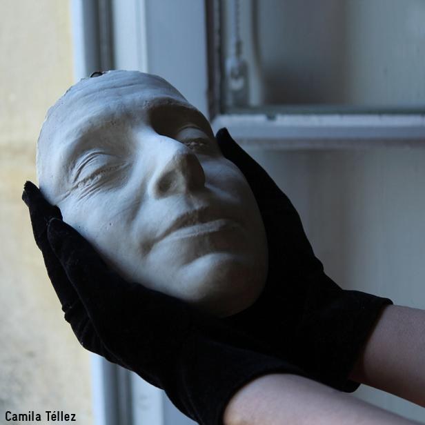 Gerra zibili hasi eta lau ordura hil zen La Argentina dantzaria gogoan sortu du Moarek "Envoltura"