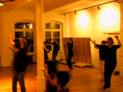 Euskal dantzen ikastaroa hasi da Berlineko Euskal Etxean Euskal dantzen ikastaroa hasi da Berlineko Euskal Etxean