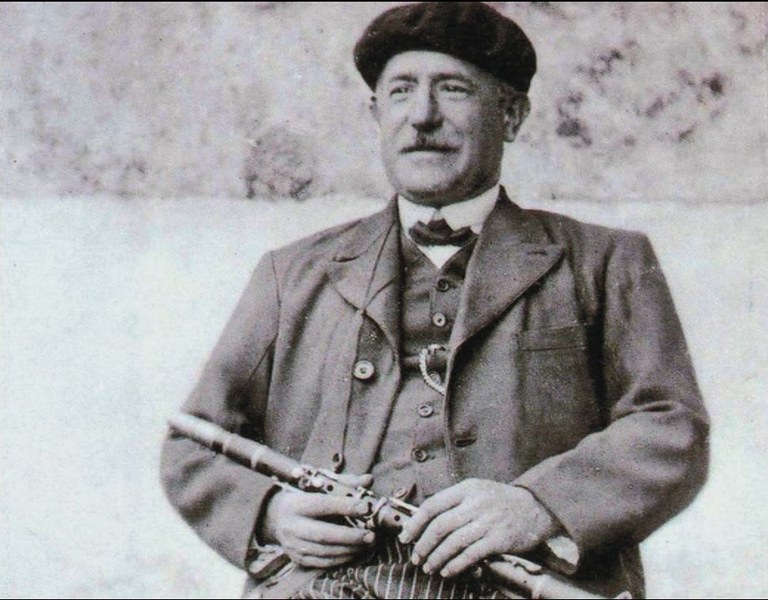 Fauxtin Bentaberriren eragina Baxe Nafarroako musika eta dantzetan: aparteko kasu bat