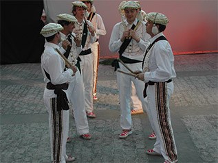 Folk Lore 2008 jaia apirilaren 5ean ospatuko da Iruñean