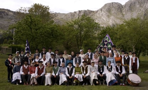 Gaztedi Dantzari Taldearen ekitaldia