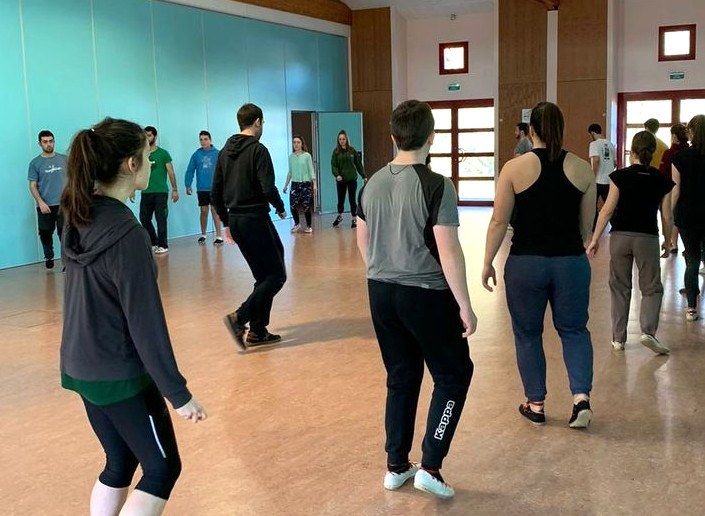 Gilen Zaldunbide: “Herriko dantza taldea garenez gure tradizioari eustea da zentzuzkoena”