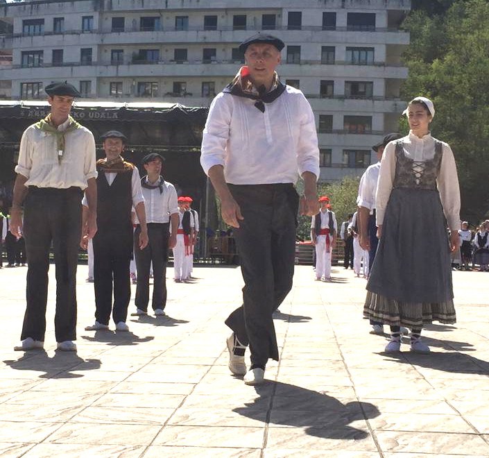 Gorka Garitano Antzuolako dantza taldeko arima hil da