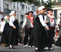 Gure Dantzak, dantzari beteranoen jaialdia igandean Tuteran Gure Dantzak, dantzari beteranoen jaialdia igandean Tuteran