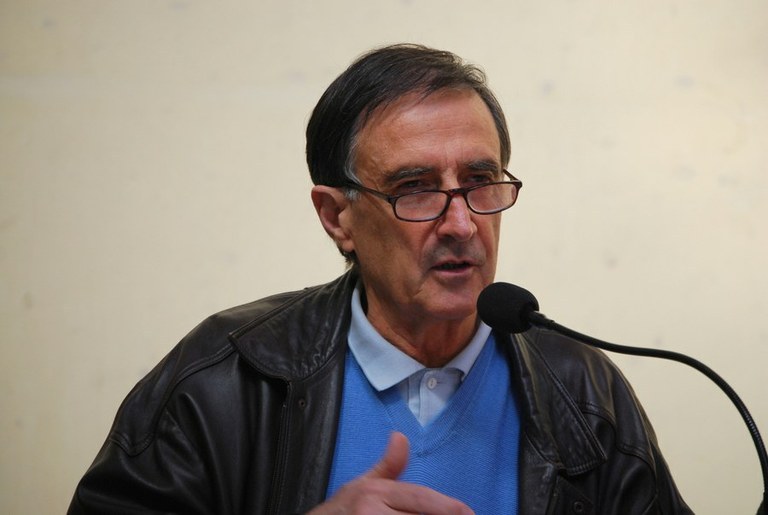 Henri Duhauren lanen eta elkarrizketen bilduma handitzen Mintzoak-en