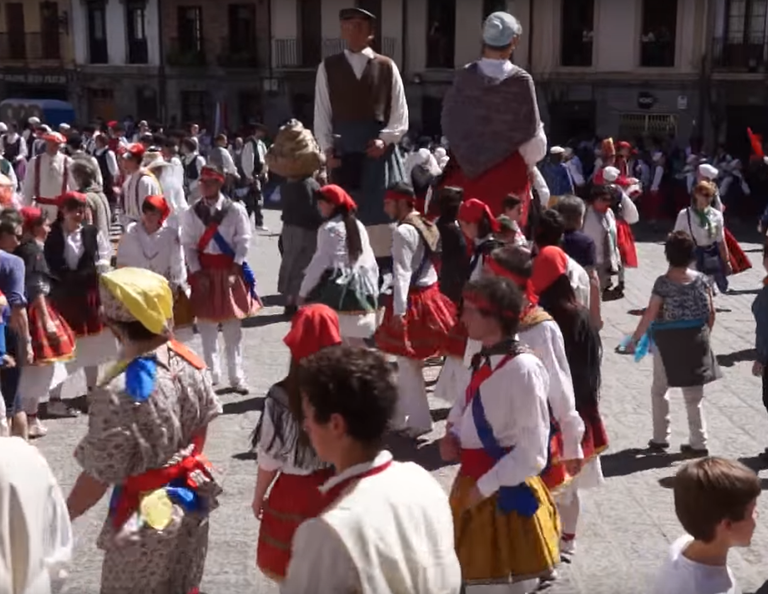 Asteburuan abiatuko da Hernaniko 21. Dantzari Festa