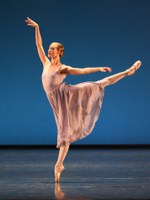Hiru euskal dantzari munduko 100 onenen artean kokatu ditu Dance Europe aldizkariak Hiru euskal dantzari munduko 100 onenen artean kokatu ditu Dance Europe aldizkariak