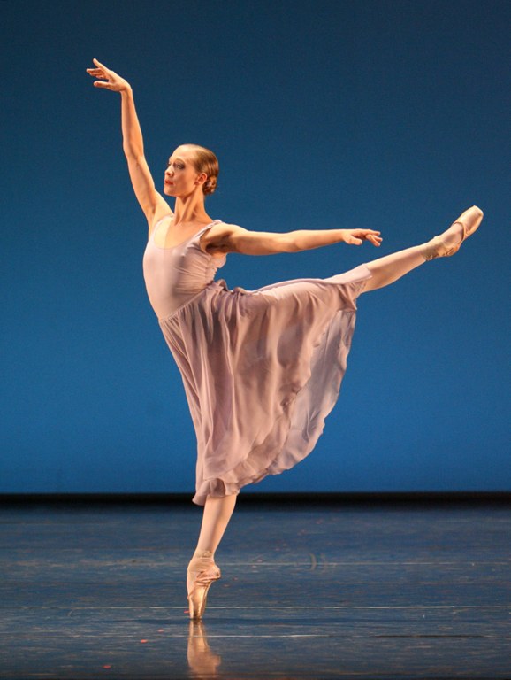 Hiru euskal dantzari munduko 100 onenen artean kokatu ditu Dance Europe aldizkariak Hiru euskal dantzari munduko 100 onenen artean kokatu ditu Dance Europe aldizkariak