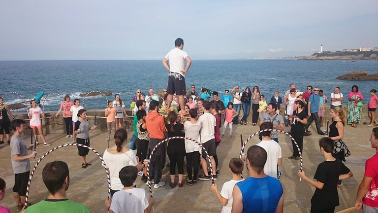 Igandean estreinatuko da Biarritzen San Martin ezpata-dantza