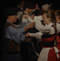 Ikusten zaitut, Transilvania eta Euskal Herria lotzen dituen dantza ikuskizuna Ikusten zaitut, Transilvania eta Euskal Herria lotzen dituen dantza ikuskizuna