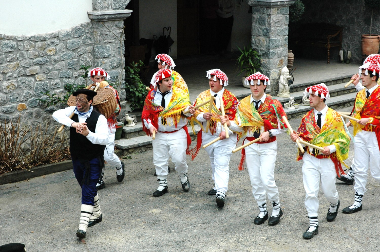 Inauteriak 2015 oinarrizko egutegia