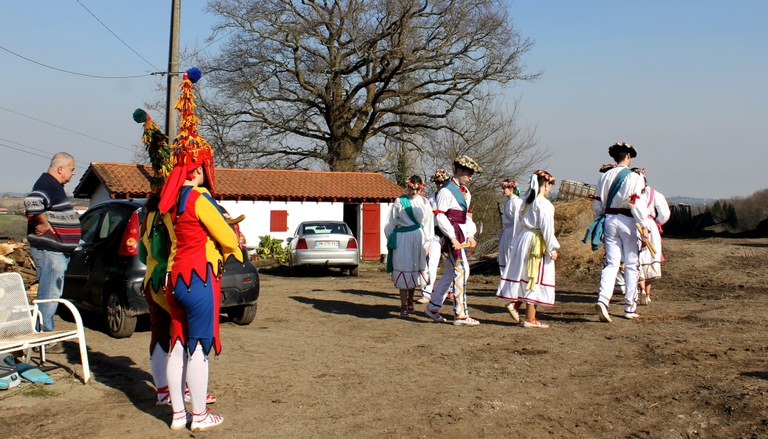 Inauteri ofizialik ez dirudi izango denik aurten