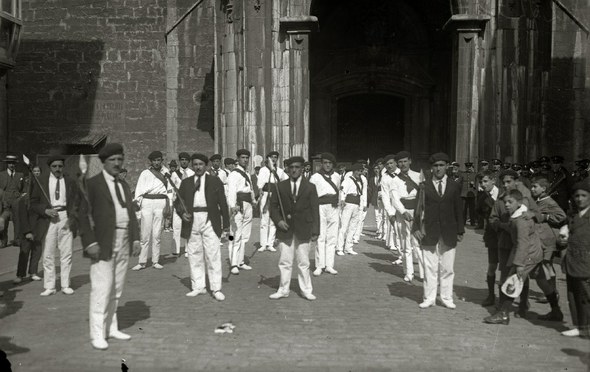 1922_Tolosa-bordon-dantza-pascual-marin-1023198_o.jpg 1922_Tolosa-bordon-dantza-pascual-marin-1023198_o.jpg