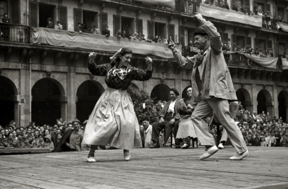 1939_Donstia-Euskal-Jaiak-Pascual-Marin-1025755_o.jpg 1939_Donstia-Euskal-Jaiak-Pascual-Marin-1025755_o.jpg