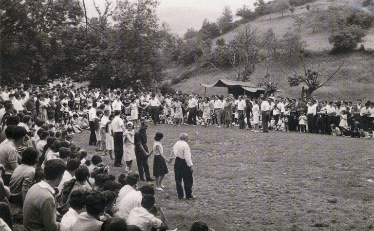 1960-inguruan-Bergara-San-Martzial-foto-jauja-bergarako-udal-artxiboko-bilduma-pp-19.jpg 1960-inguruan-Bergara-San-Martzial-foto-jauja-bergarako-udal-artxiboko-bilduma-pp-19.jpg