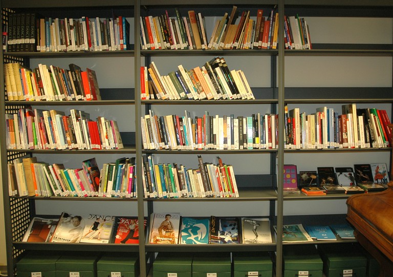 Eresbil dantza fondoa 001