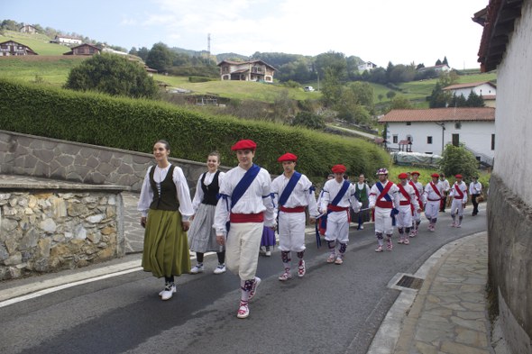 2014-09-29_Igantzi-San-Migel-ezpata-dantza_EV-4859