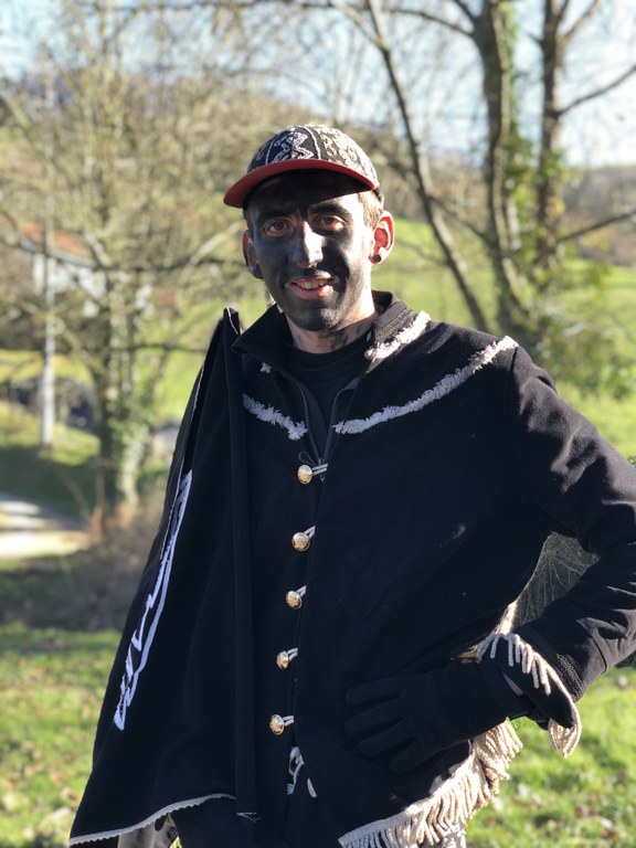 Aintzindari beltzak Aintzindari beltzak