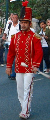 Albert Saldumbide, makilaria. Arrola dantza taldea, Baigorri