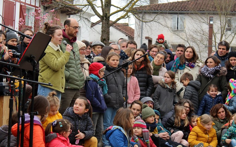 Amikuzeko libertimendua